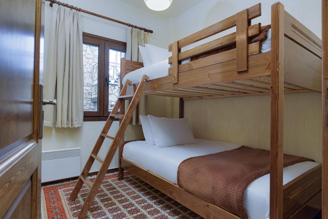 Parnassus Dreamwood Chalet Eptalofos Bagian luar foto